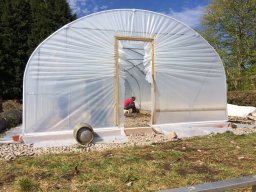 Polytunnel14-build