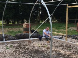 Polytunnel5-build