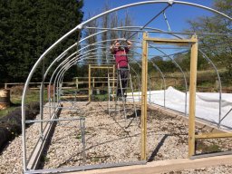 Polytunnel9-build