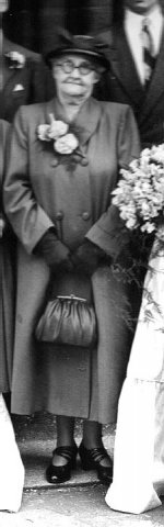 Photo of Mary Onions Davies at the wedding of her grandson
