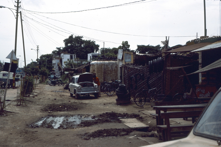 Main Road - Agra