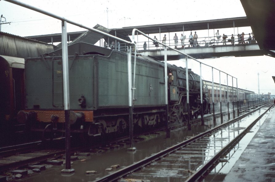 Mazafarpur Station is flooded