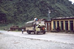 N-bus-to-Kathmandu-005