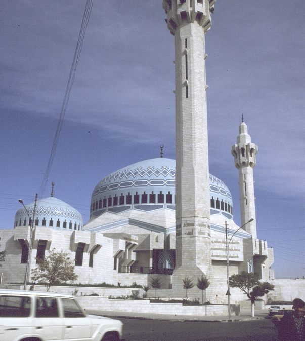 Amman 002 - King Abdullah 1st Mosque, great blue domed roof